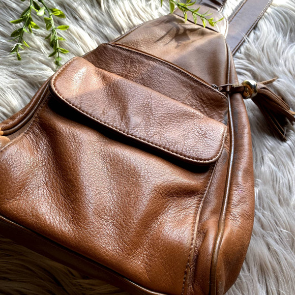 *SOLD* Vintage Leather Sling Bag - Picture 2 of 10